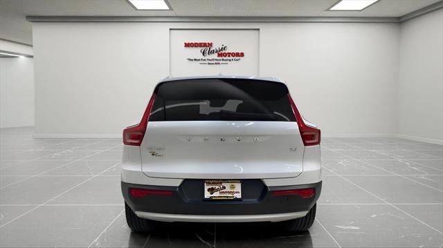 used 2019 Volvo XC40 car, priced at $21,494