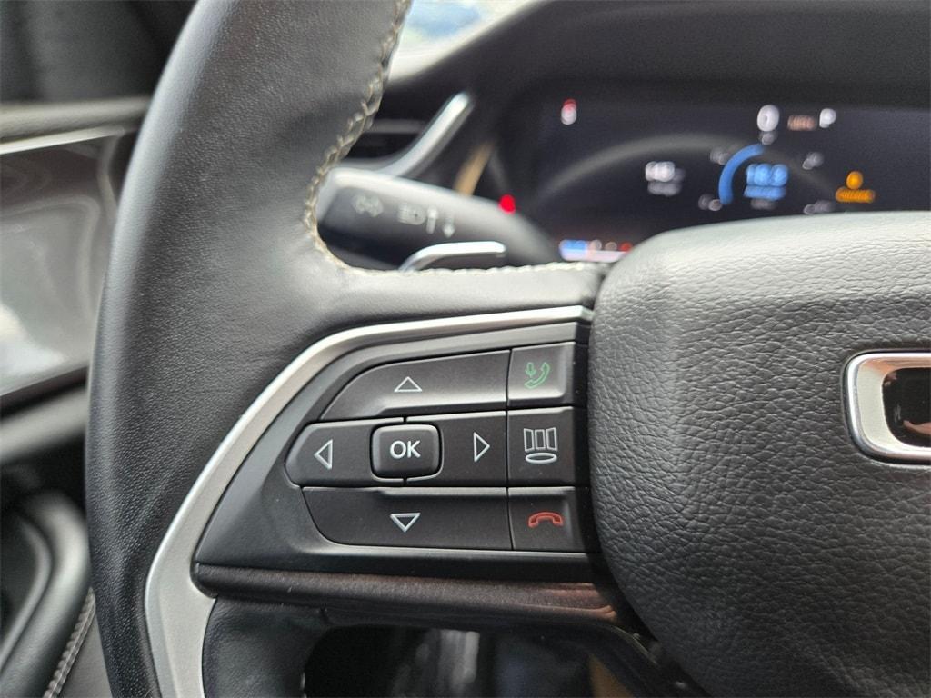 used 2022 Jeep Grand Cherokee car, priced at $29,999