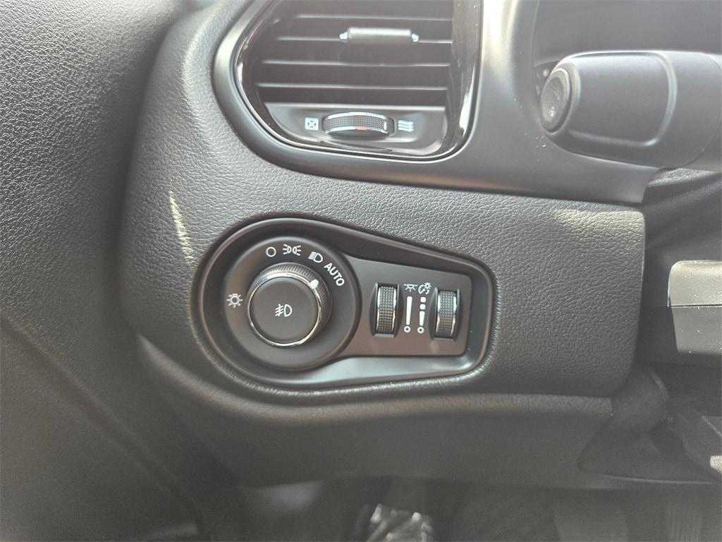 used 2018 Jeep Renegade car, priced at $15,991