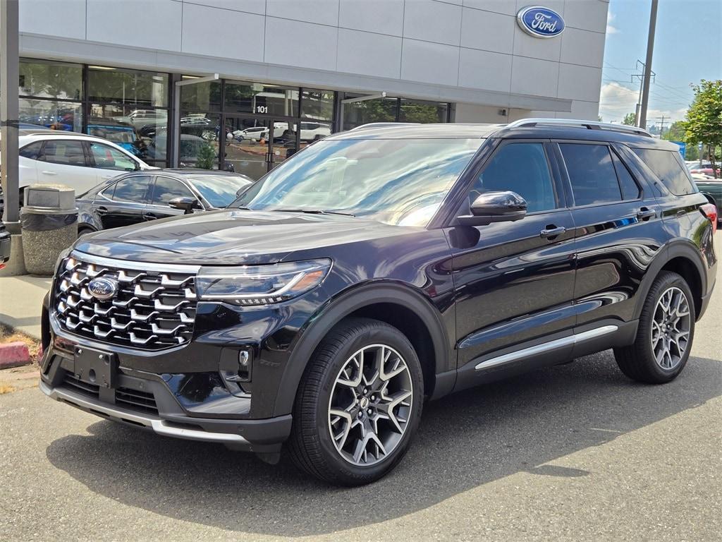 new 2025 Ford Explorer car