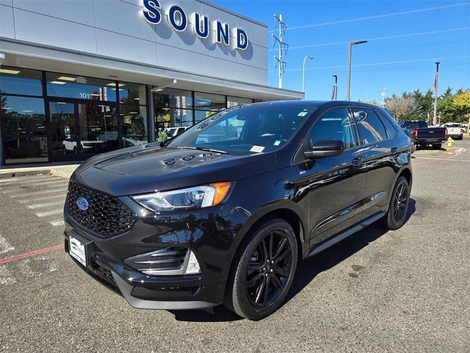 used 2022 Ford Edge car, priced at $24,999