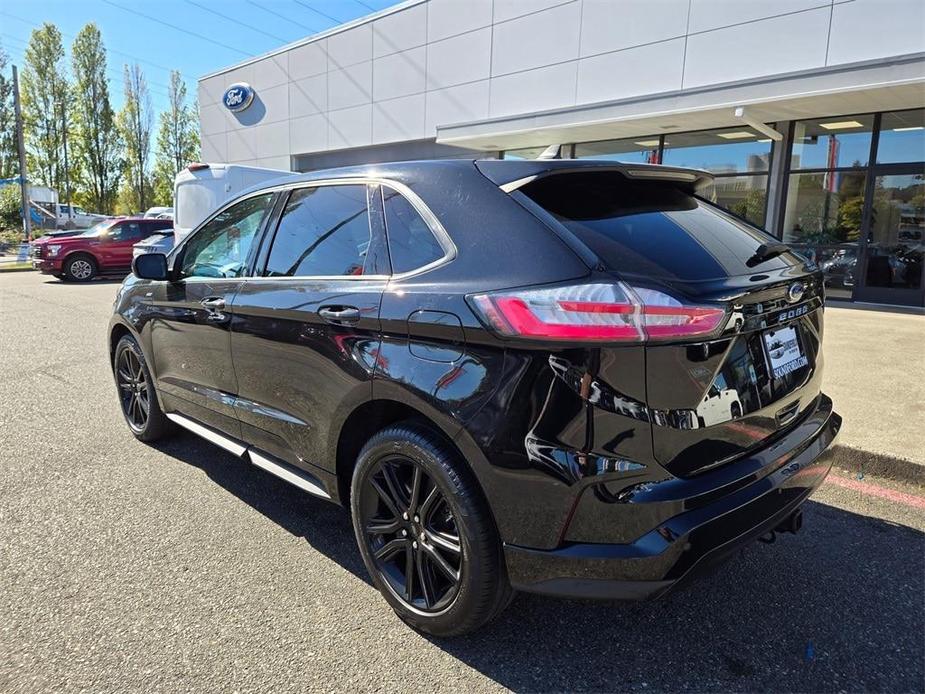 used 2022 Ford Edge car, priced at $24,999