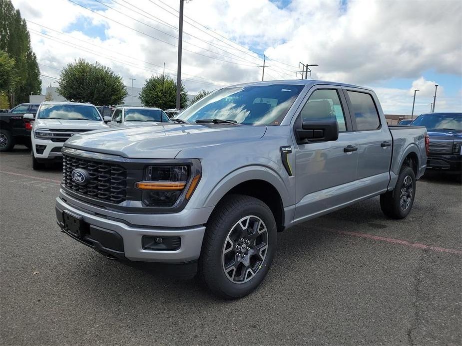 new 2024 Ford F-150 car, priced at $42,210