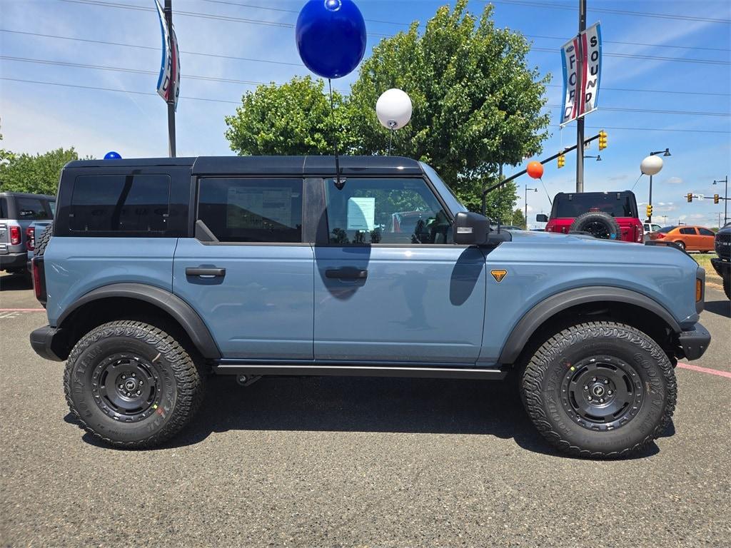 new 2025 Ford Bronco car, priced at $60,000