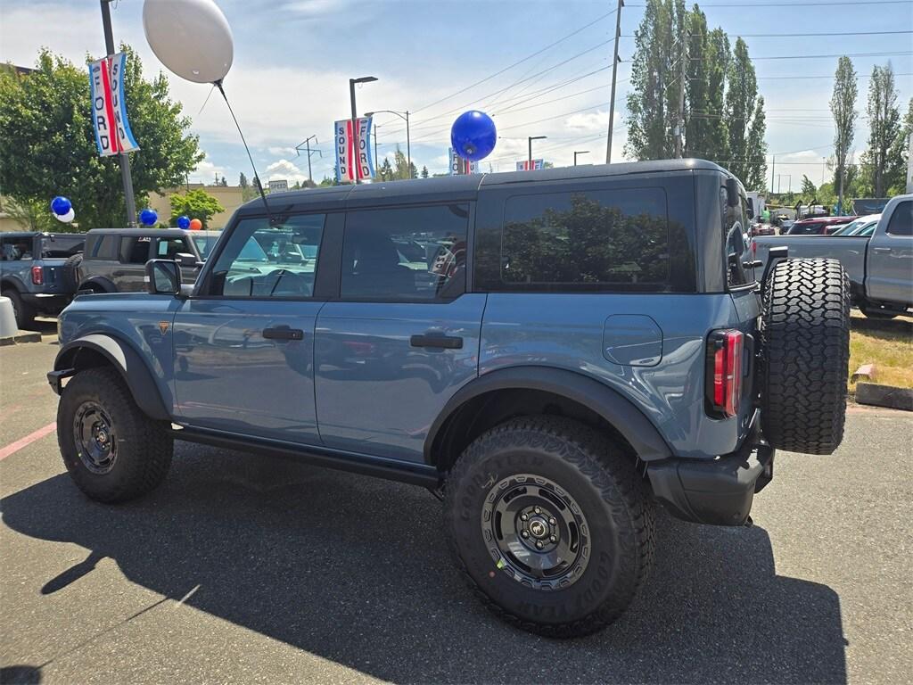 new 2025 Ford Bronco car, priced at $60,000