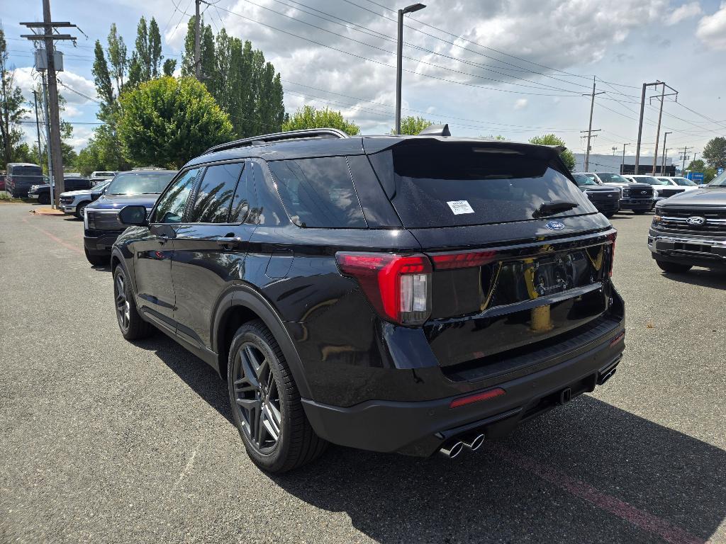new 2025 Ford Explorer car, priced at $54,515