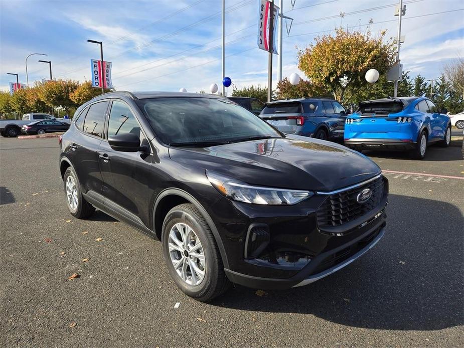 new 2025 Ford Escape car, priced at $27,485