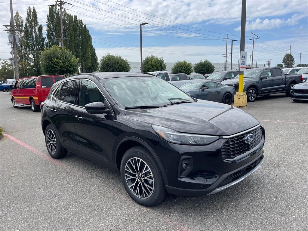 new 2024 Ford Escape car, priced at $40,000