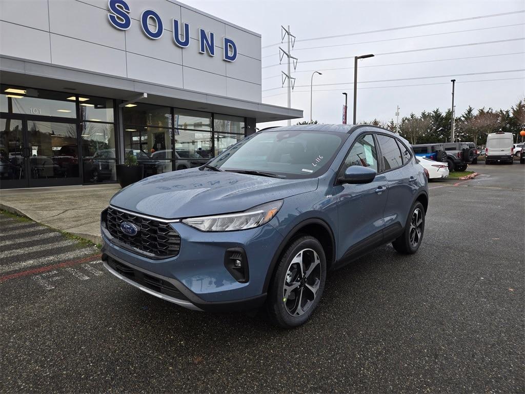 new 2025 Ford Escape car, priced at $30,460