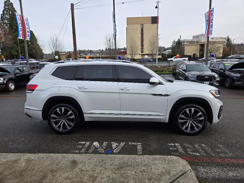 used 2022 Volkswagen Atlas car, priced at $35,999