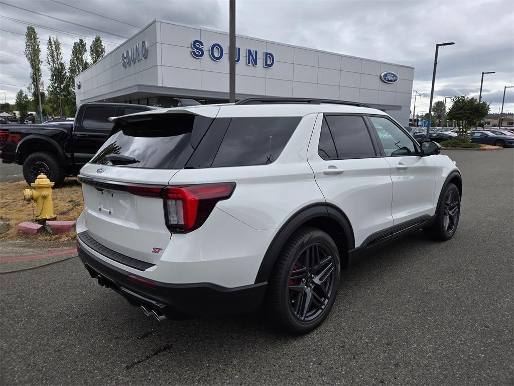 new 2025 Ford Explorer car