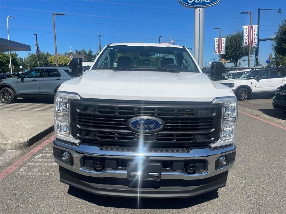 new 2024 Ford F-250 car, priced at $40,495