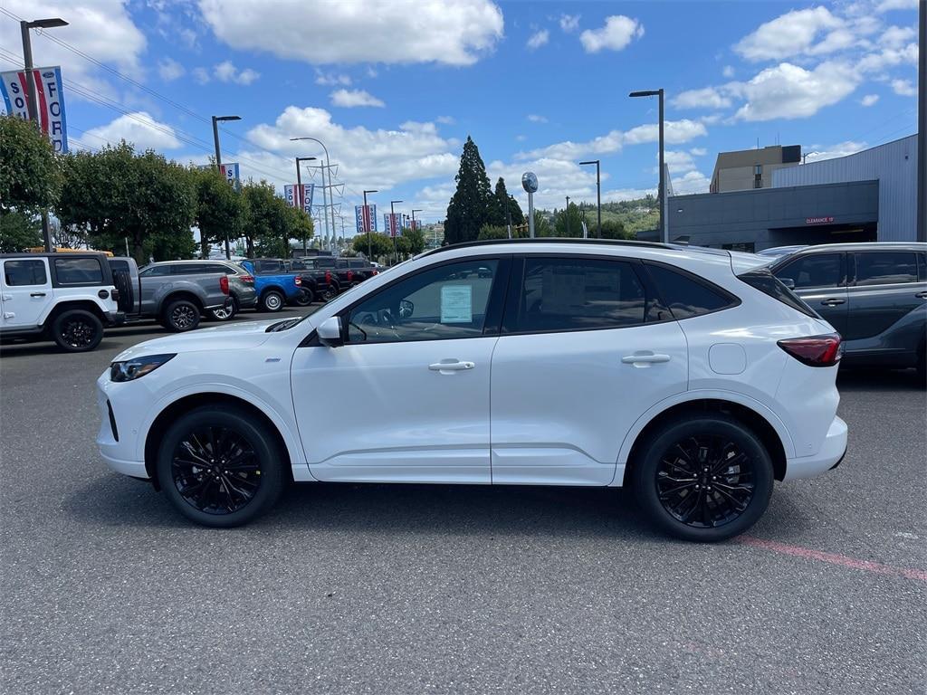 new 2024 Ford Escape car, priced at $40,000