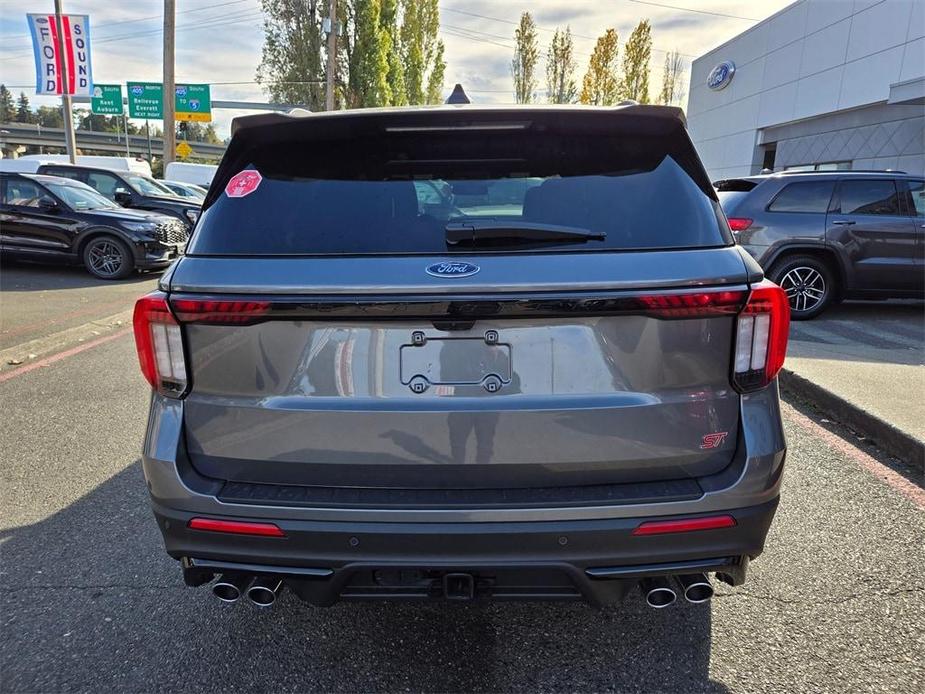 new 2025 Ford Explorer car, priced at $59,320