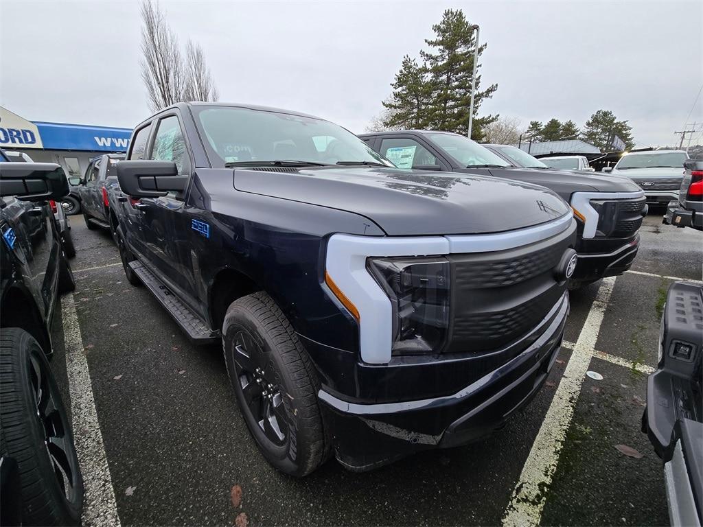 new 2024 Ford F-150 Lightning car, priced at $65,790