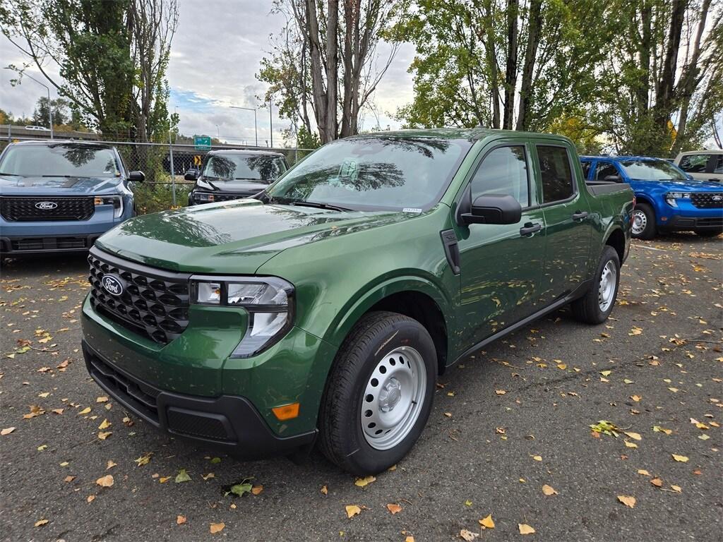 new 2025 Ford Maverick car, priced at $31,090
