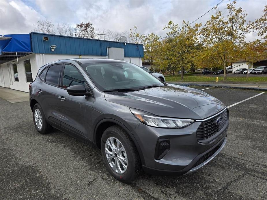 new 2025 Ford Escape car, priced at $27,885