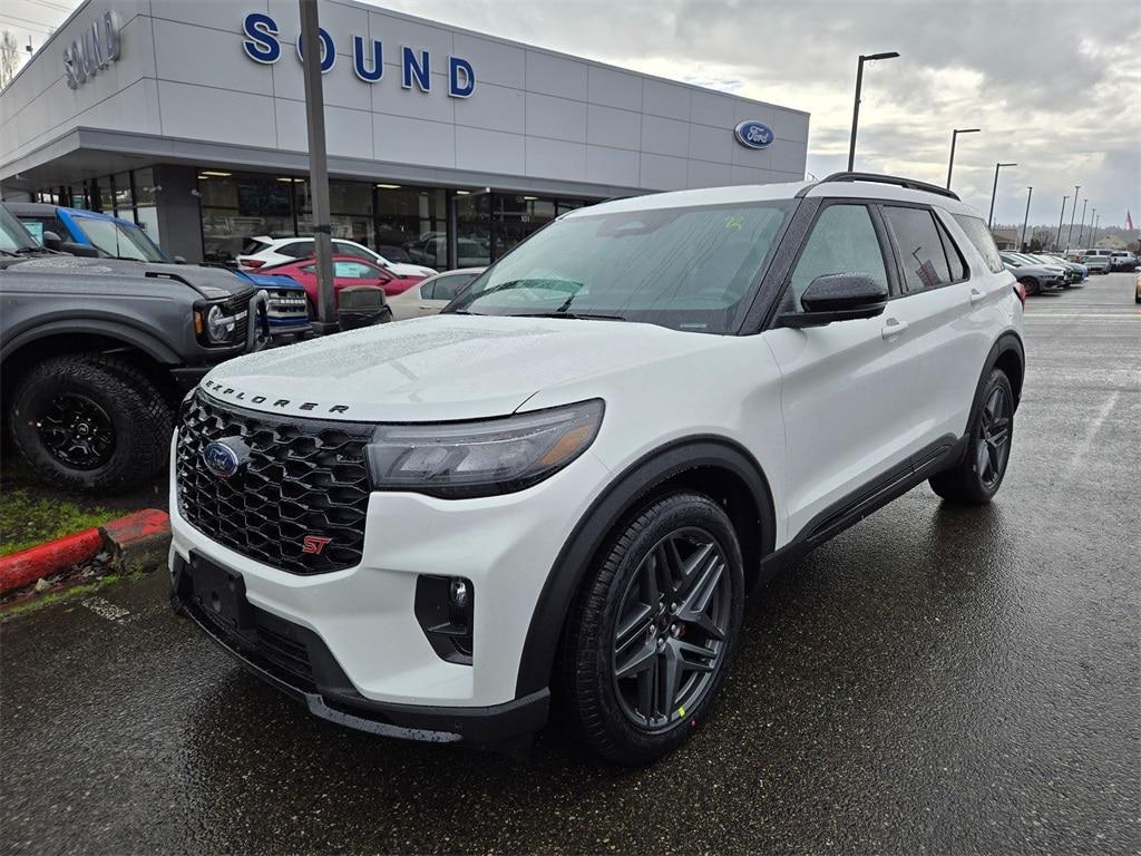 new 2025 Ford Explorer car, priced at $55,845