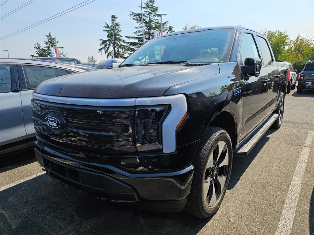 new 2025 Ford F-150 Lightning car, priced at $80,000
