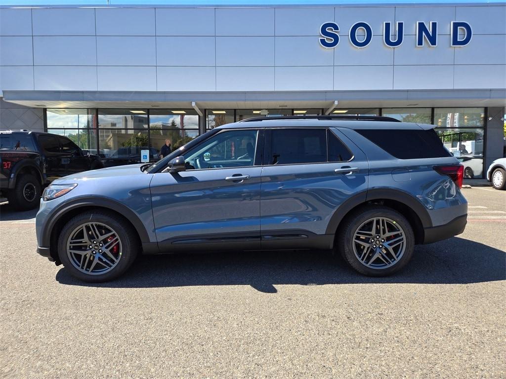 new 2025 Ford Explorer car, priced at $54,955