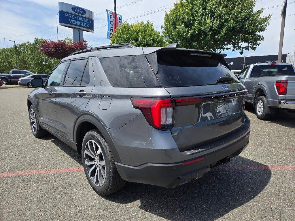 new 2025 Ford Explorer car, priced at $40,000