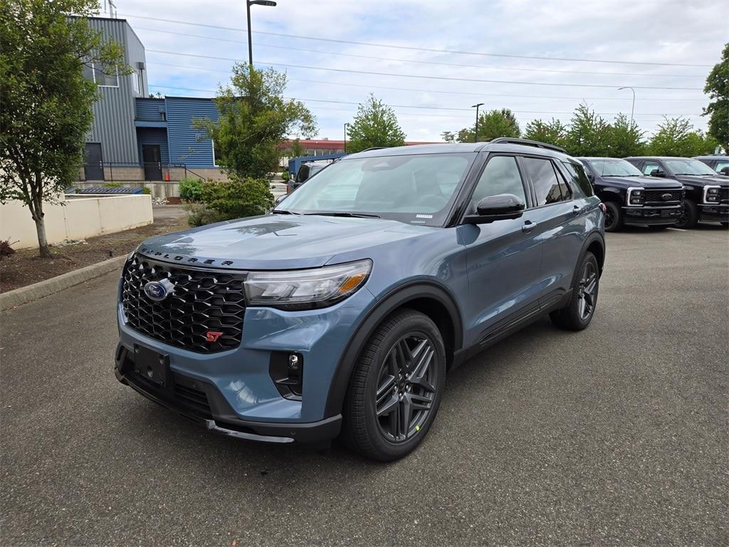 new 2025 Ford Explorer car, priced at $54,955