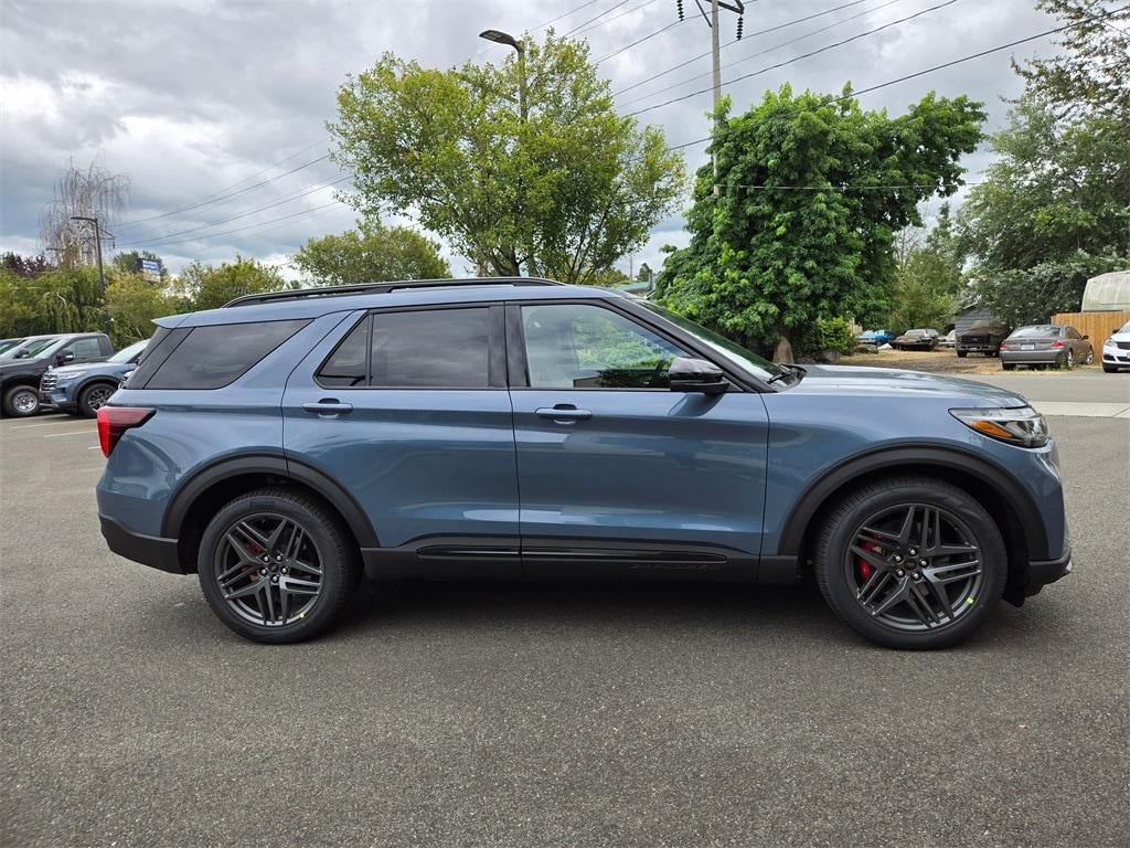 new 2025 Ford Explorer car, priced at $54,955