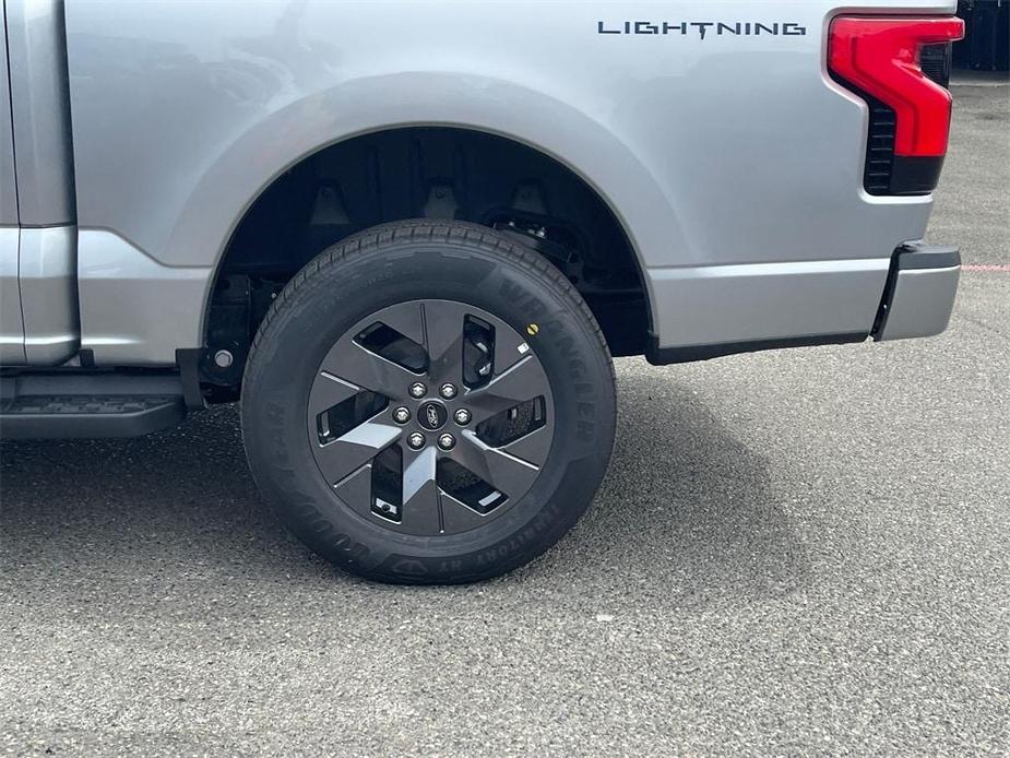 new 2024 Ford F-150 Lightning car, priced at $62,390