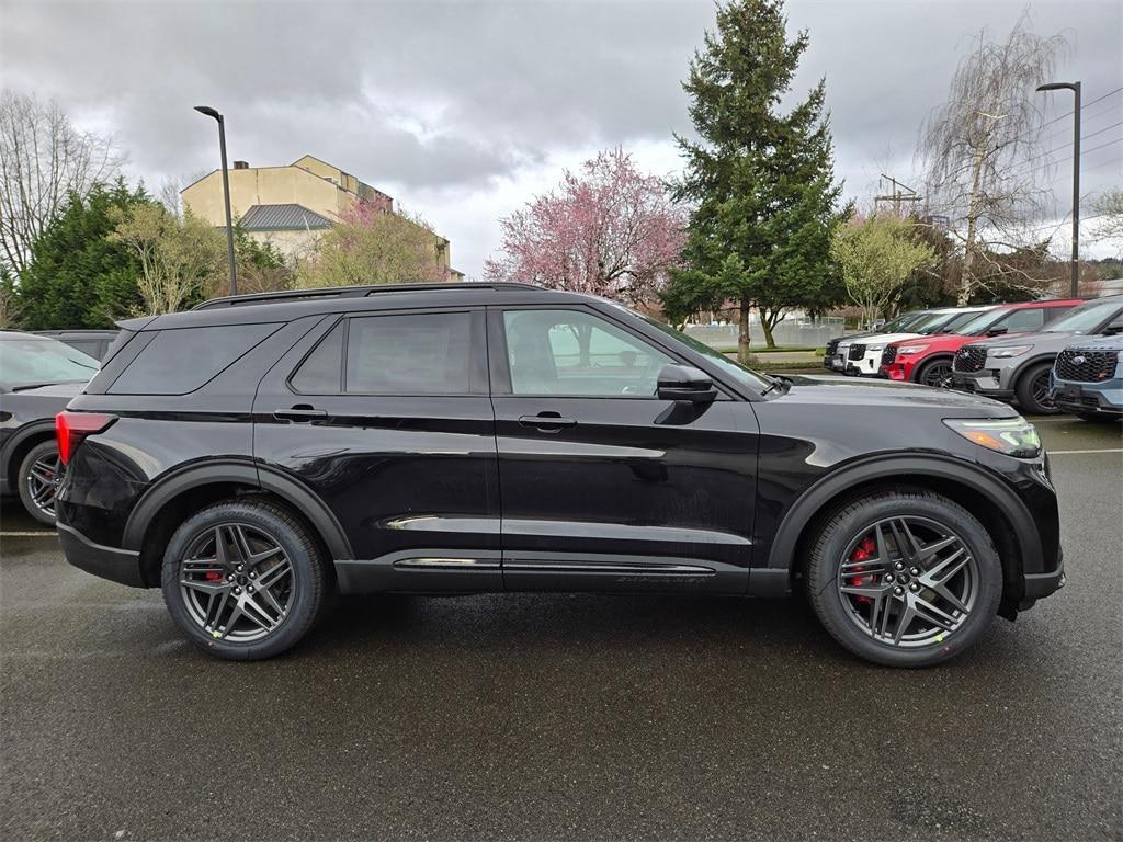 new 2025 Ford Explorer car, priced at $53,050