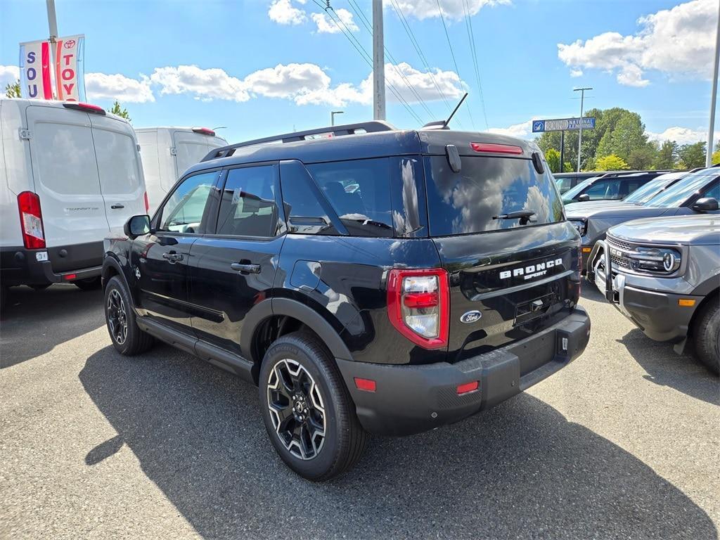 new 2025 Ford Bronco Sport car, priced at $34,860