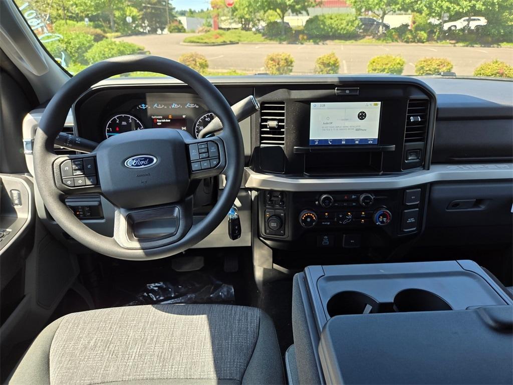new 2025 Ford F-350 car, priced at $62,525