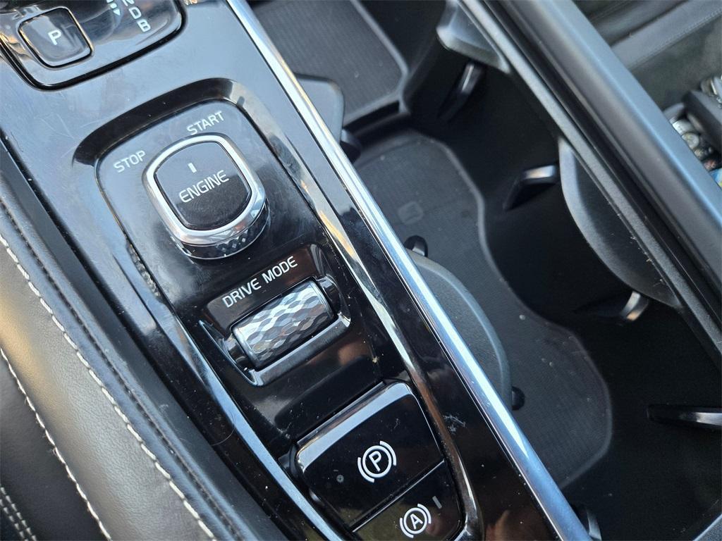 used 2016 Volvo XC90 Hybrid car, priced at $24,991