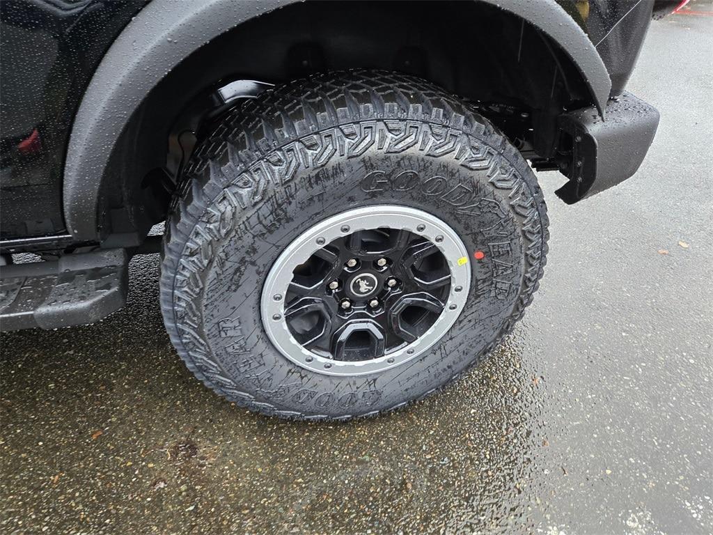 new 2024 Ford Bronco car, priced at $57,415