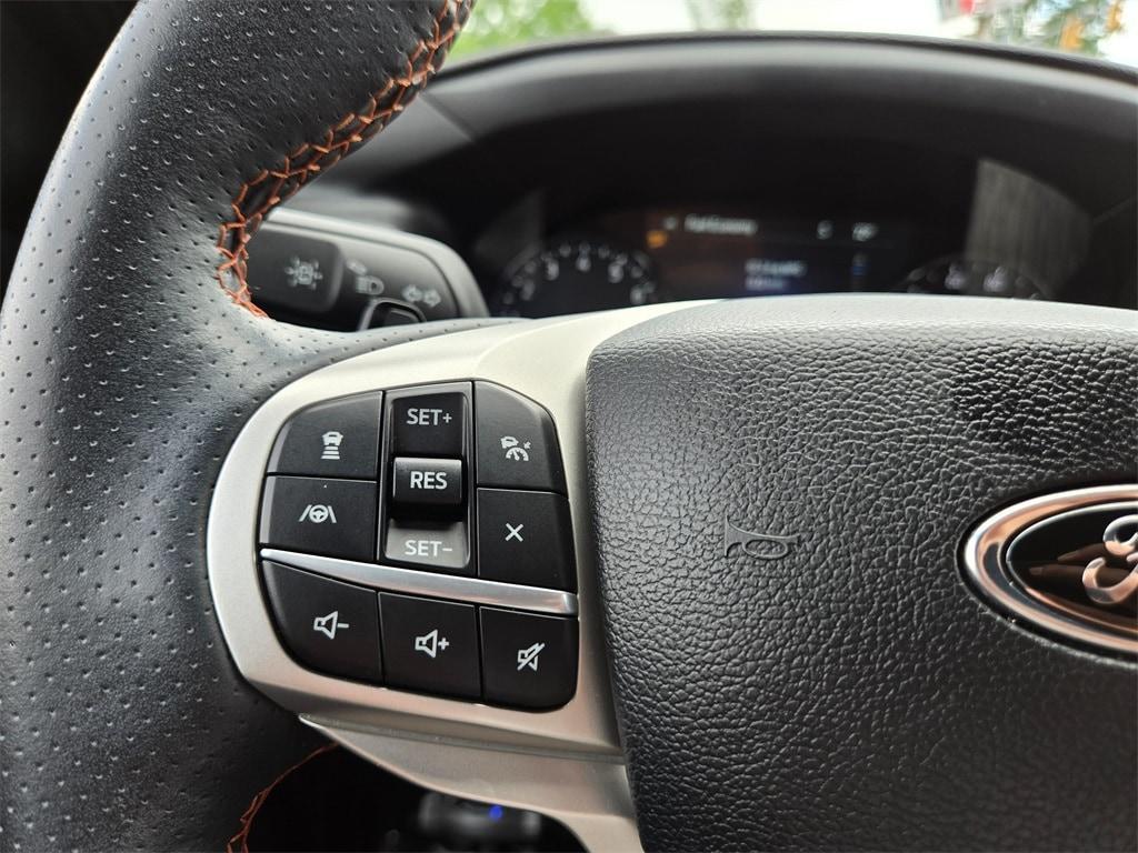 used 2022 Ford Explorer car, priced at $35,999