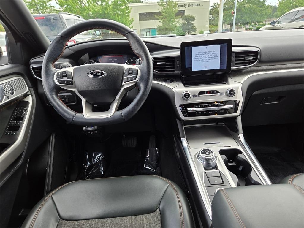 used 2022 Ford Explorer car, priced at $35,999