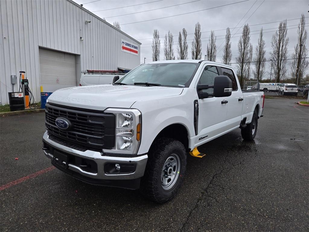 new 2025 Ford F-350 car, priced at $60,000