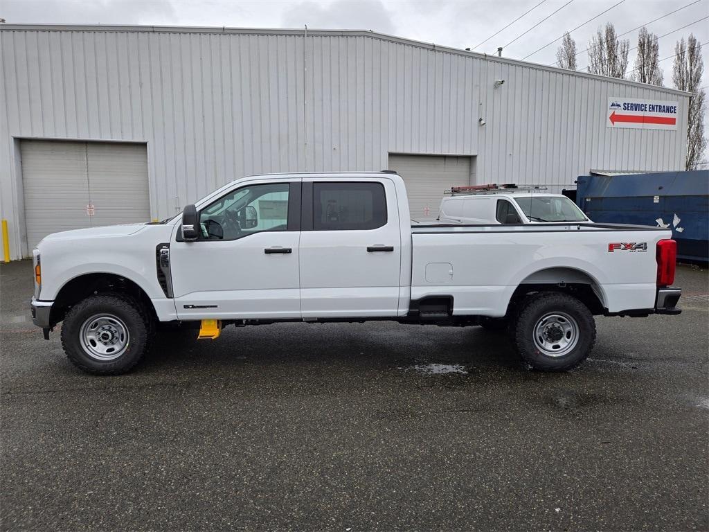 new 2025 Ford F-350 car, priced at $60,000