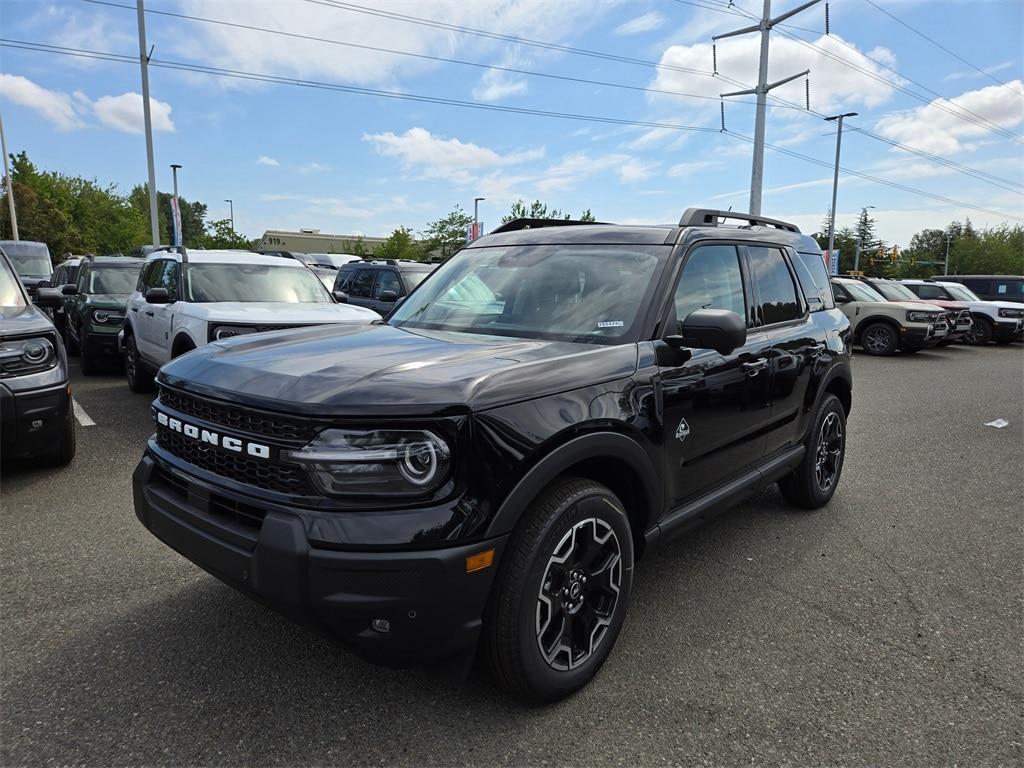 new 2025 Ford Bronco Sport car, priced at $33,680