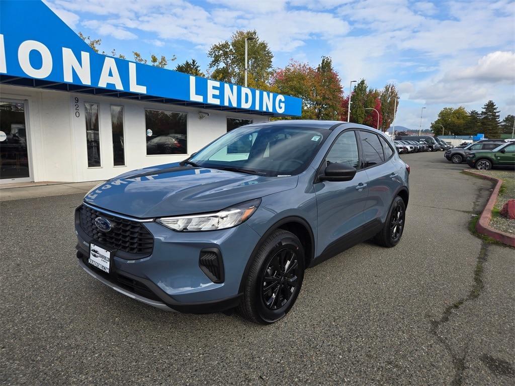 used 2025 Ford Escape car, priced at $27,991