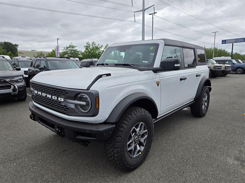 new 2025 Ford Bronco car, priced at $57,520