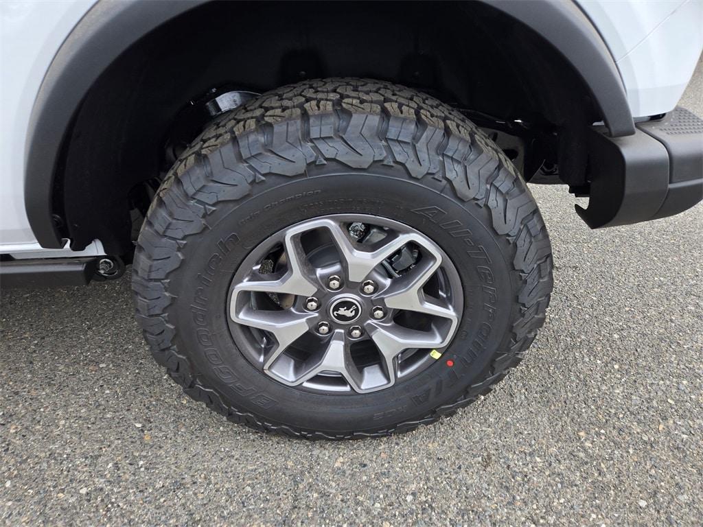 new 2025 Ford Bronco car, priced at $57,520