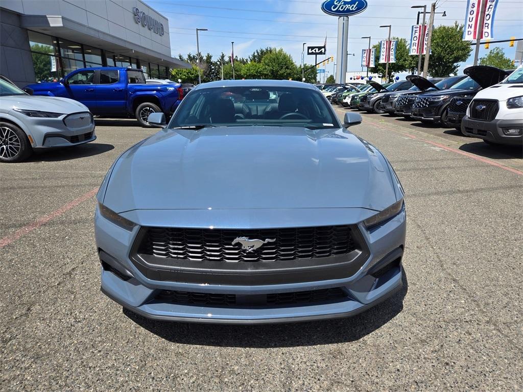 new 2025 Ford Mustang car