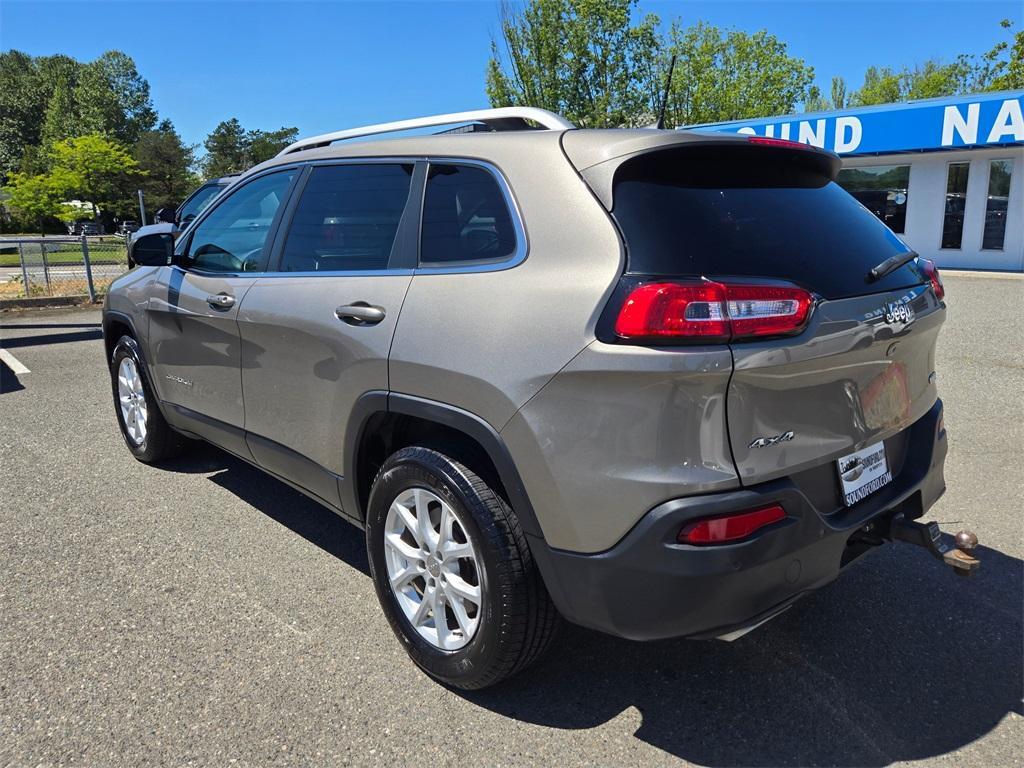 used 2018 Jeep Cherokee car, priced at $17,999