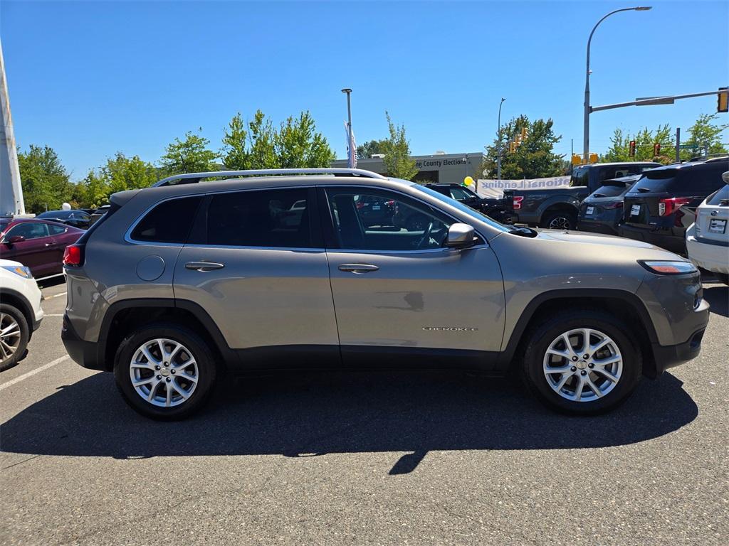 used 2018 Jeep Cherokee car, priced at $17,999