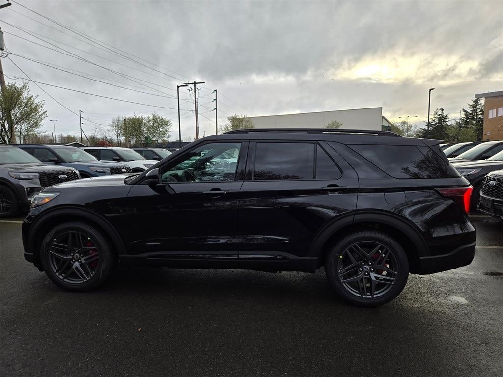 new 2025 Ford Explorer car, priced at $54,850
