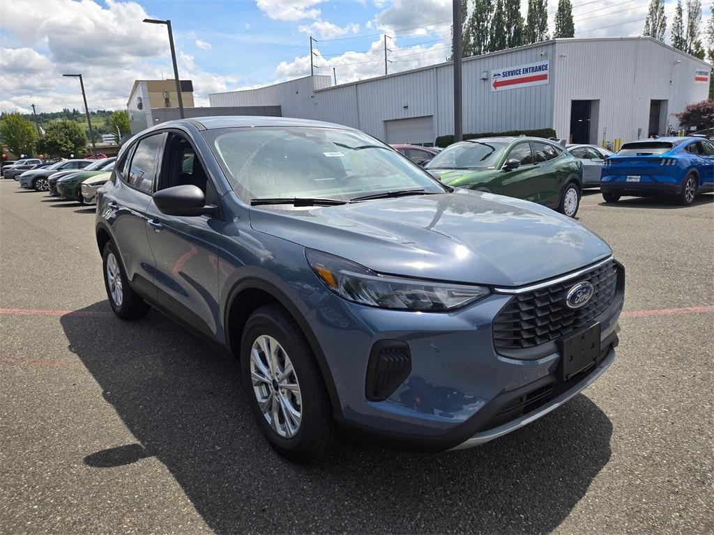 new 2025 Ford Escape car, priced at $25,885