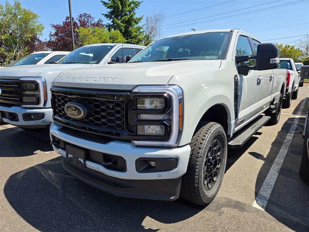 new 2025 Ford F-350 car, priced at $85,870