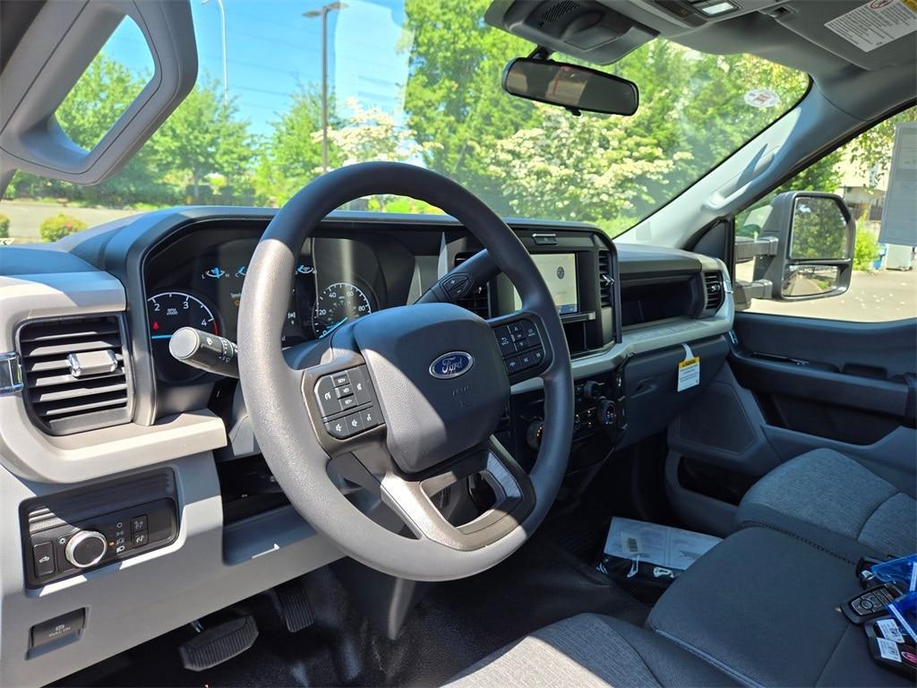 new 2025 Ford F-350 car, priced at $50,000