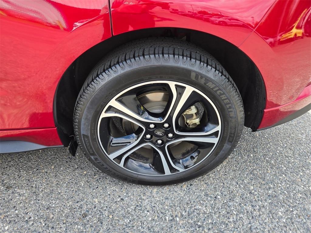 used 2019 Ford Edge car, priced at $22,991