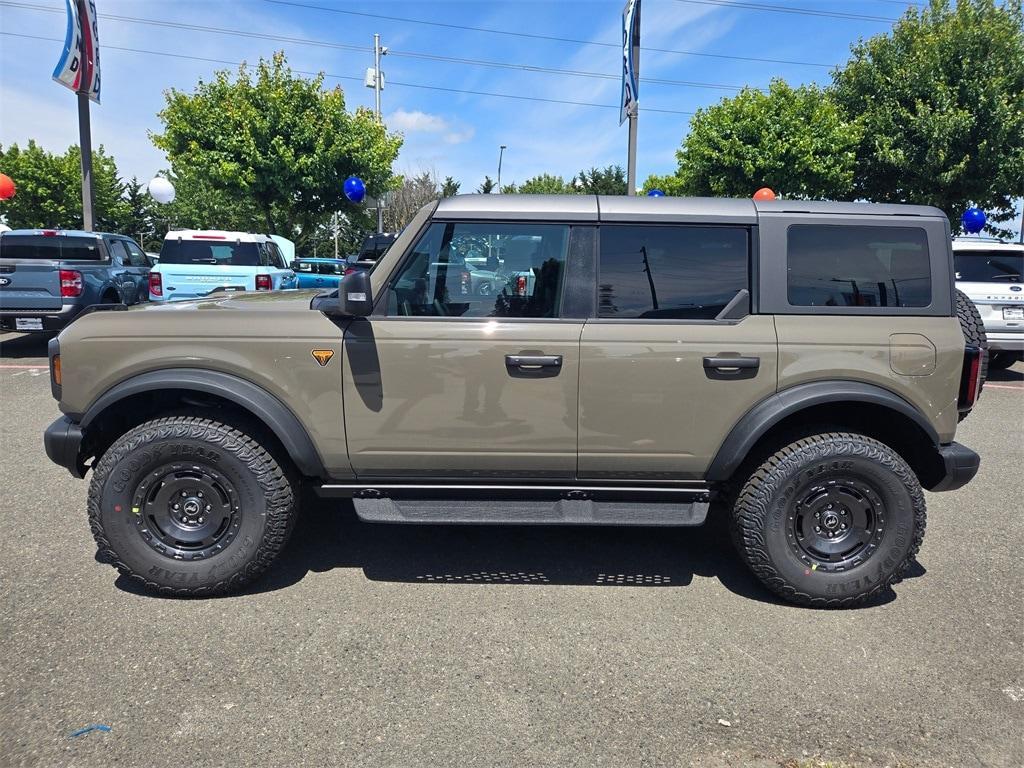 new 2025 Ford Bronco car, priced at $60,425